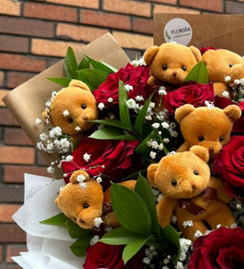 Bear Rose Bouquet